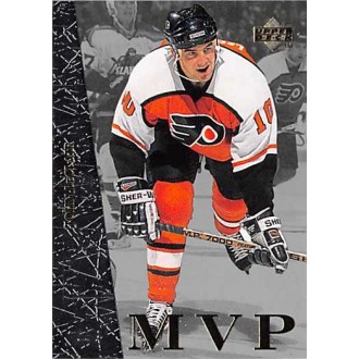 Insertní karty - LeClair John - 1996-97 Collectors Choice MVP No.UD8