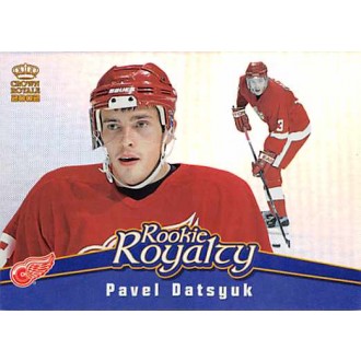 Insertní karty - Datsyuk Pavel - 2001-02 Crown Royale Rookie Royalty No.8