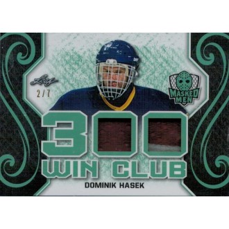 Exkluzivní karty - Hašek Dominik - 2017-18 Leaf Masked Men 300 Win Club Memorabilia Emerald No.3WC-05