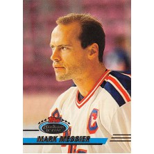 Messier Mark - 1993-94 Stadium Club No.35