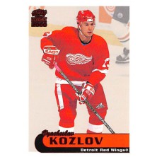 Kozlov Vyacheslav - 1999-00 Paramount Red No.81